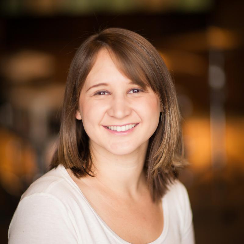 Portrait of Jen Maurice